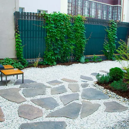 New Centre Garden - Location דירה *