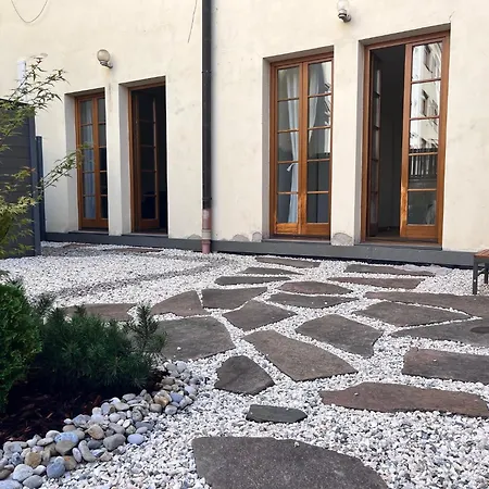 New Centre Garden - Location * Praga
